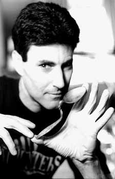 Uri_Geller_01.jpg